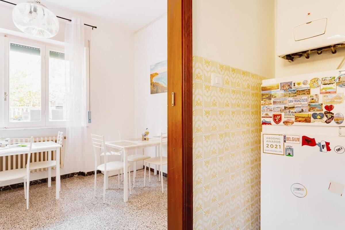 Casa Mafalda - Rooms, Friends And More - Affittacamere, Guest House Senigallia Exterior foto