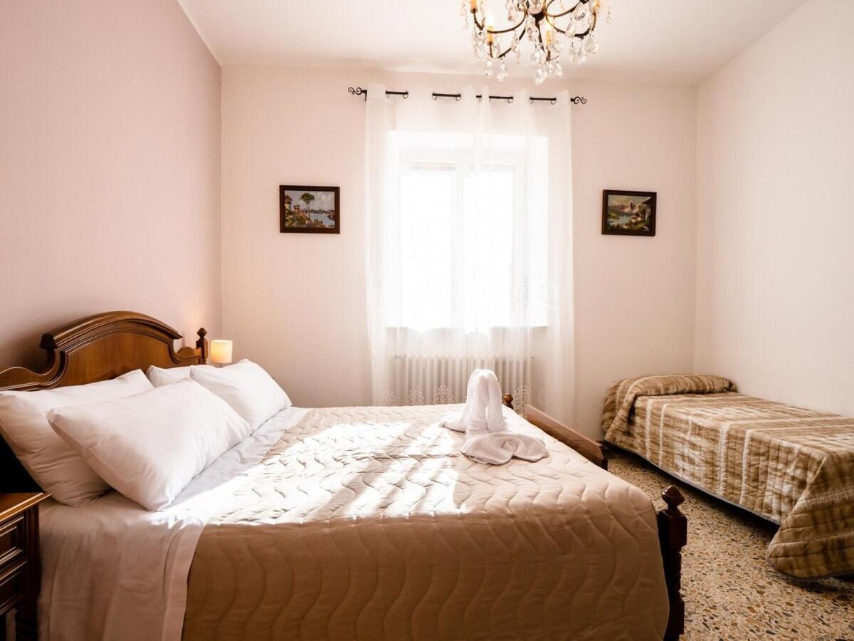 Casa Mafalda - Rooms, Friends And More - Affittacamere, Guest House Senigallia Zimmer foto